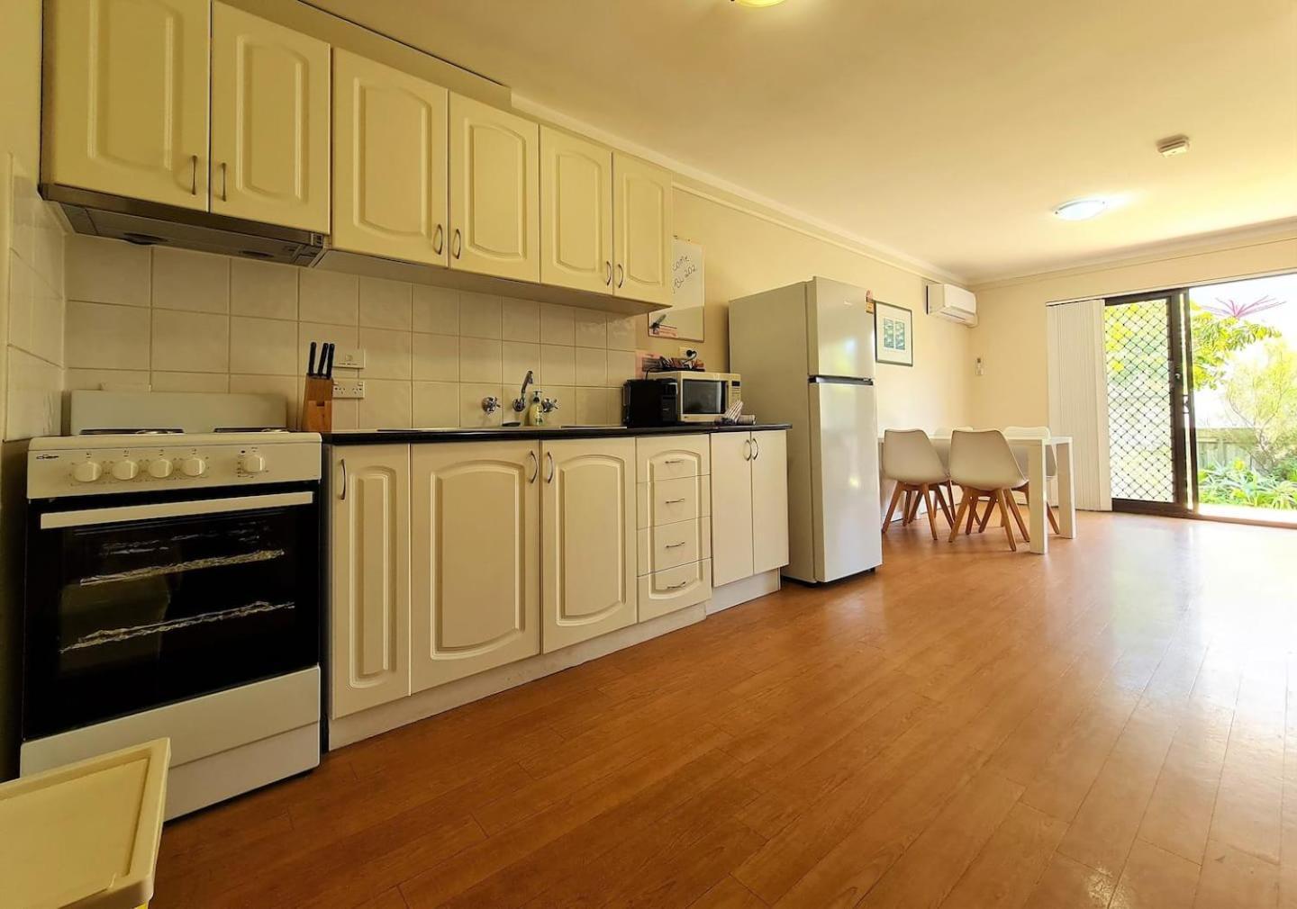 West Beach Lagoon 202 - Quiet & Ground Floor! Perth Extérieur photo
